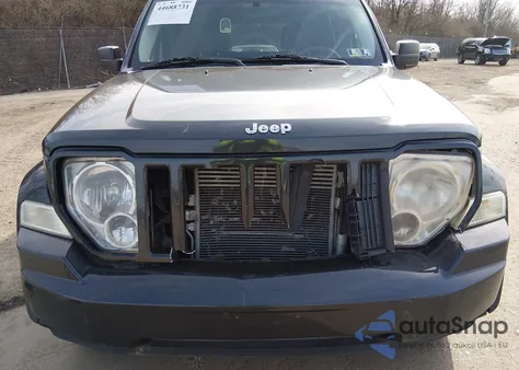 2010 Jeep Liberty Sport from USA, damaged, VIN 1J4PN2GK9AW137031